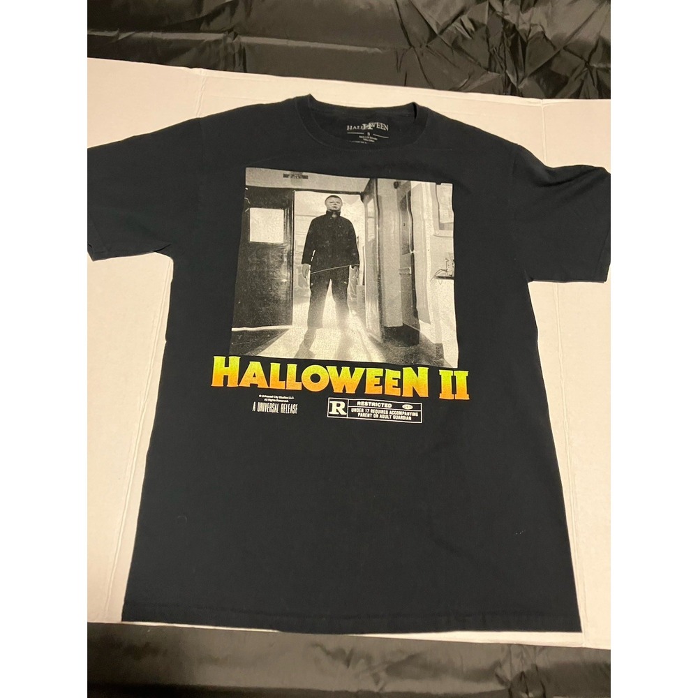 Halloween 2 Unisex T Shirt Small Universal Release Rated "R" Michael Myers